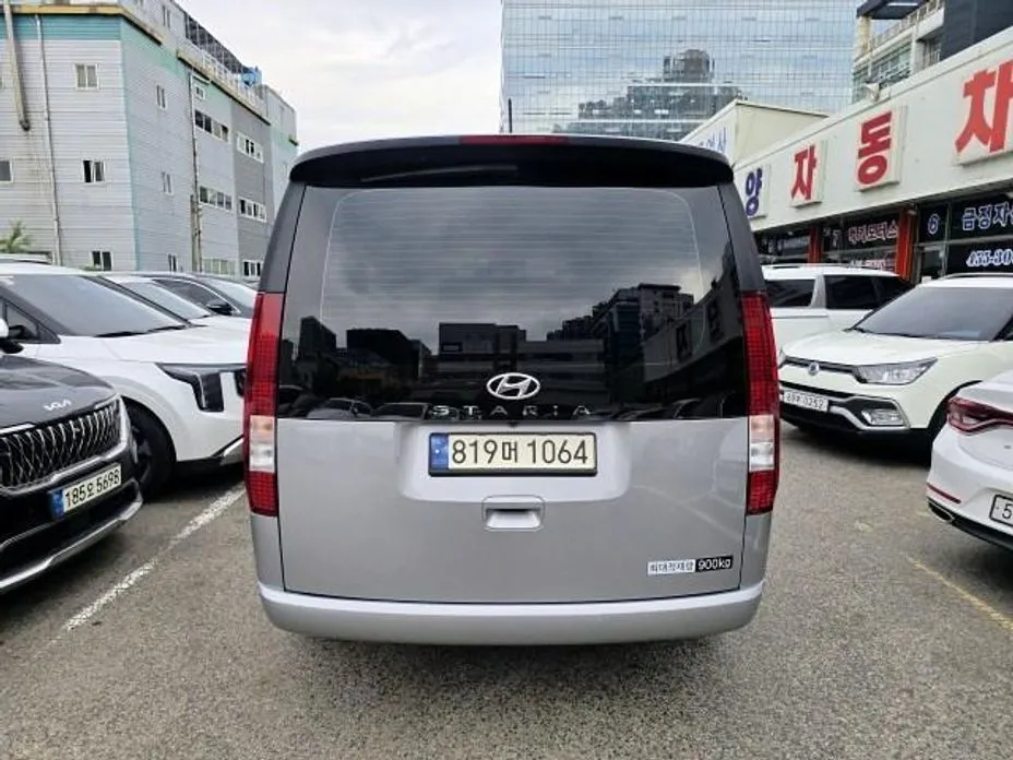 Hyundai Staria — фото 9