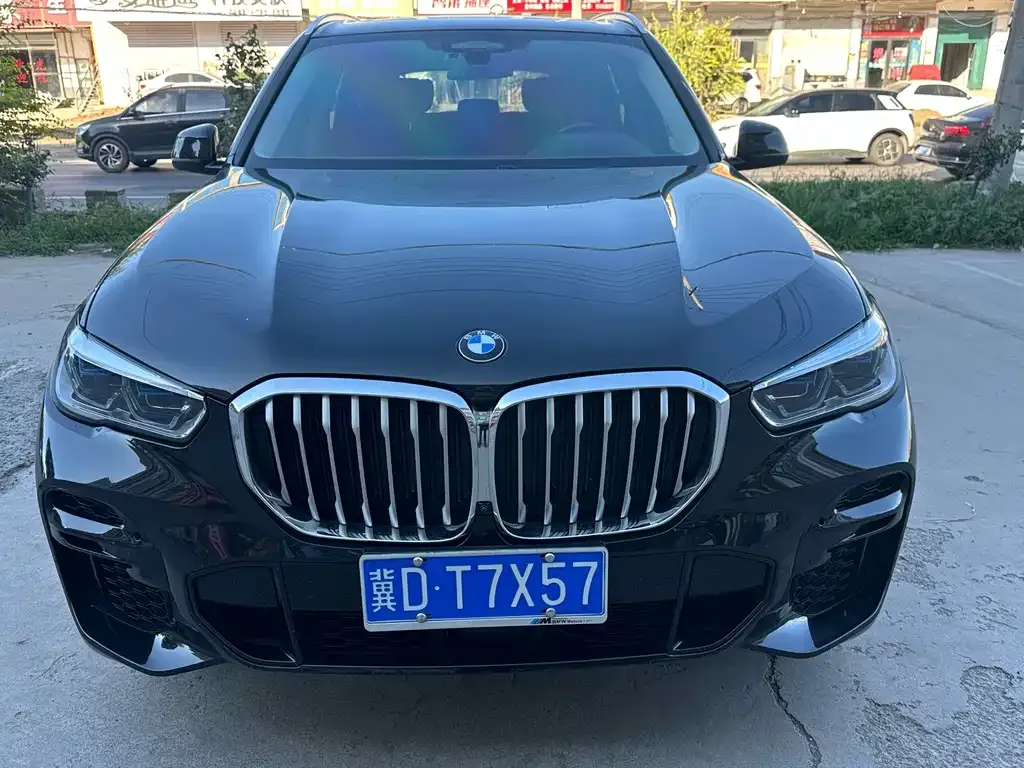 BMW X5 (Import) — фото 5