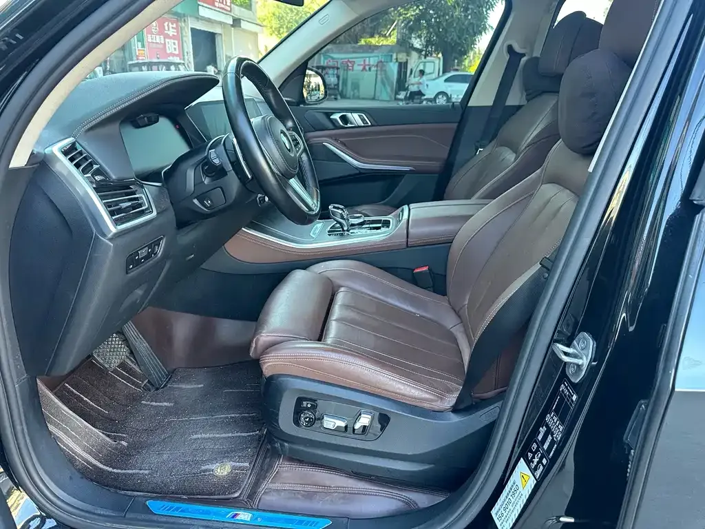 BMW X5 (Import) — фото 8