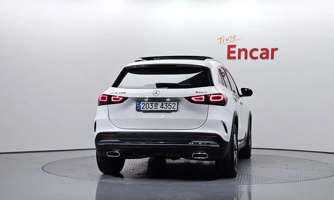 Mercedes-Benz GLA-Class — фото 5