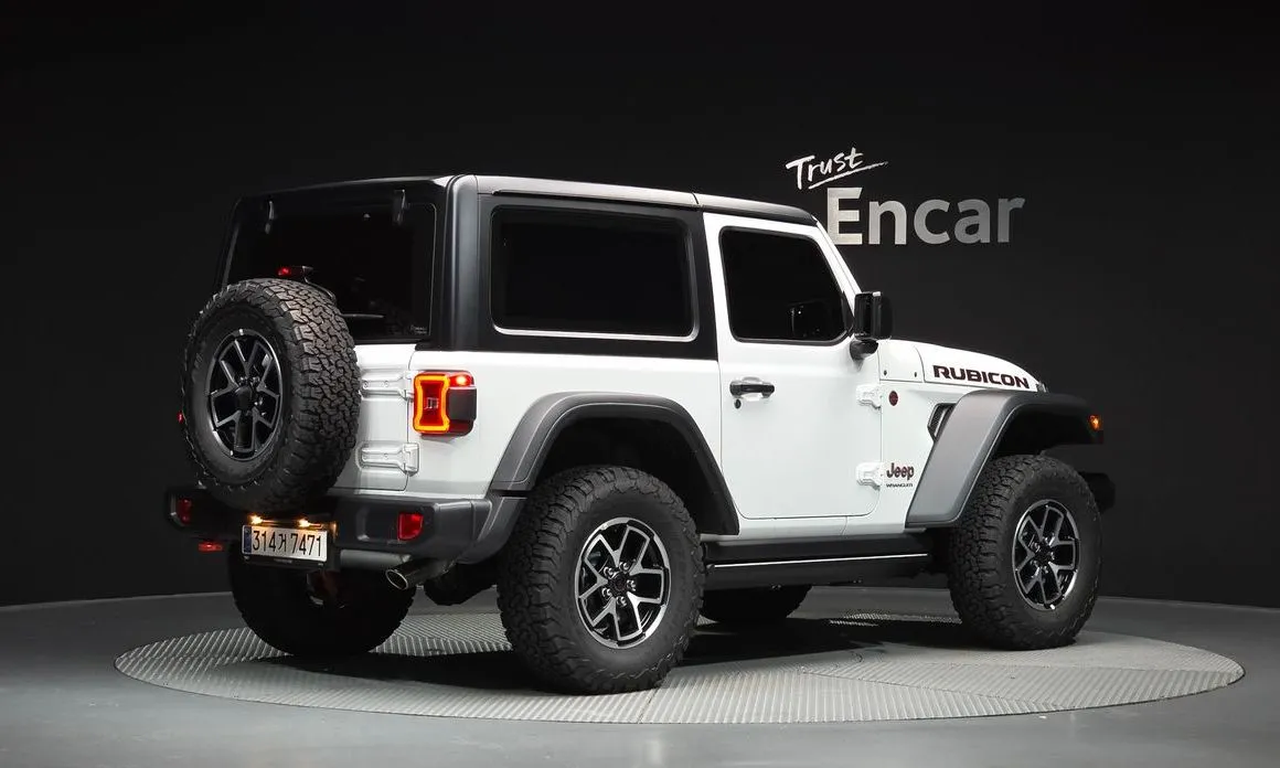 Jeep Wrangler — фото 5