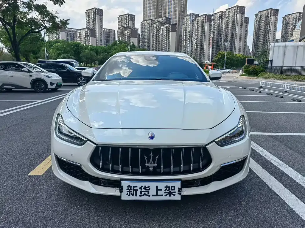 Maserati Ghibli — фото 8