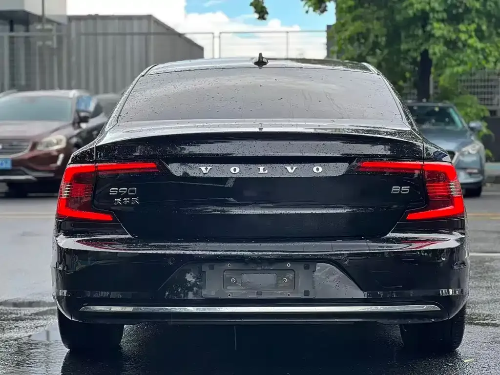 Volvo S90 — фото 2