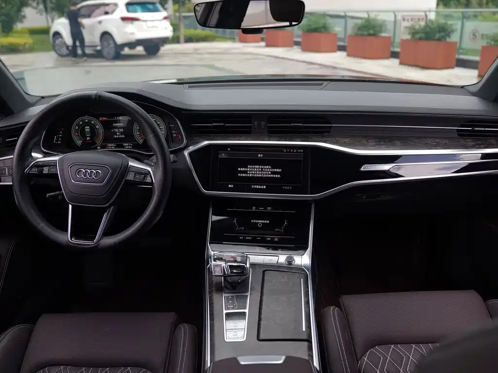 Audi A6L — фото 7