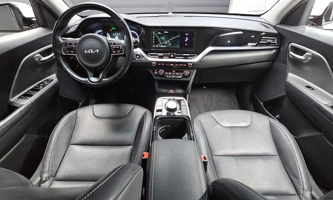 Kia Niro — фото 8