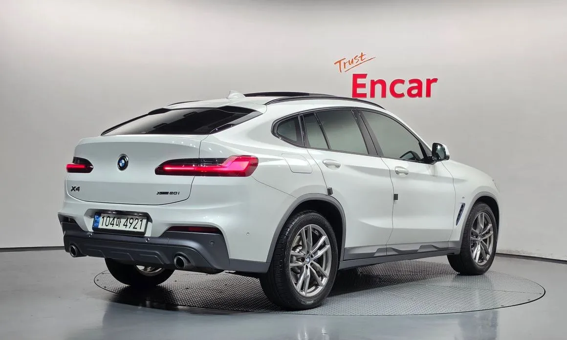 BMW X4 — фото 5