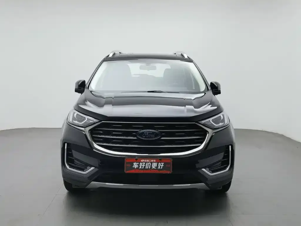 Ford Edge — фото 8