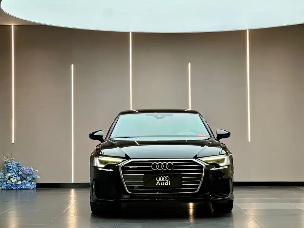 Audi A6L — фото 6