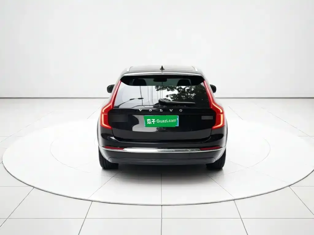 Volvo XC90 — фото 2