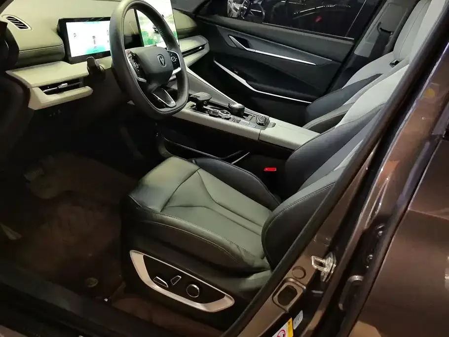 Changan CS75 PLUS — фото 2