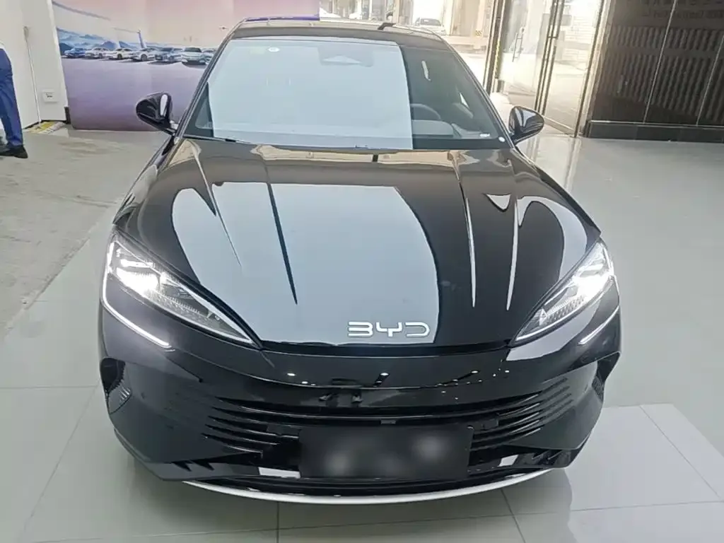 BYD Seal 07 DM-i — фото 3