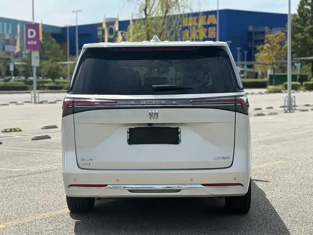 Buick GL8 Hybrid — фото 7