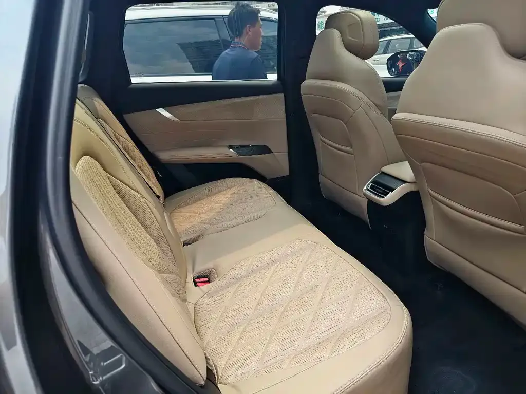 Changan CS75 PLUS — фото 3
