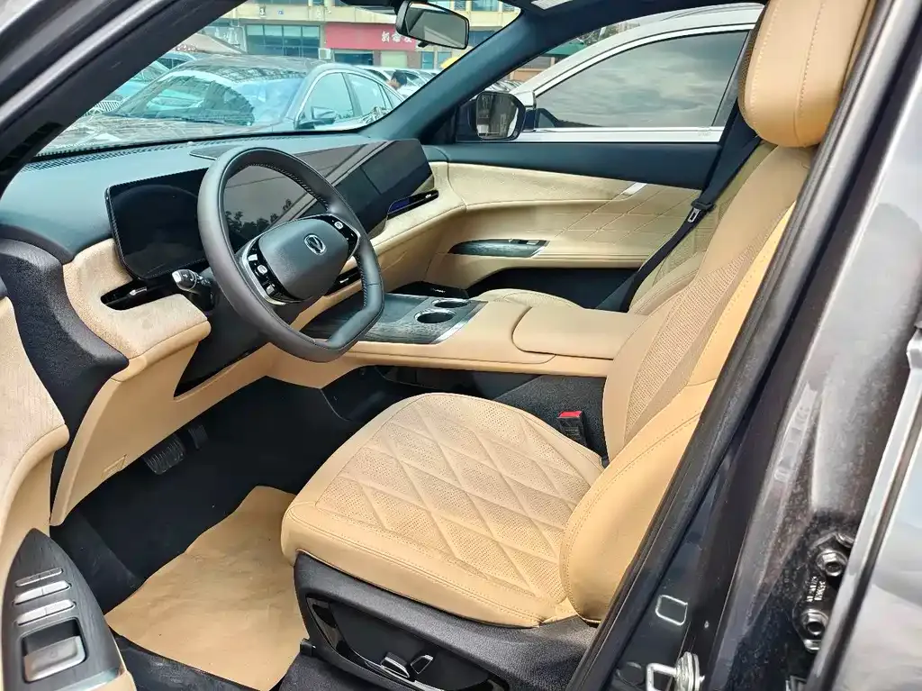 Changan CS75 PLUS — фото 6