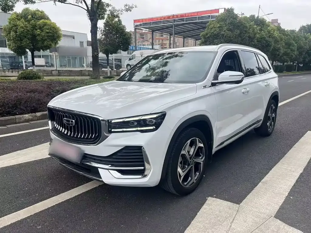 Geely Xingyue L — фото 1