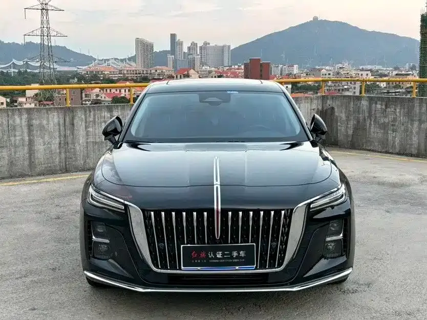 Hongqi H5 — фото 2