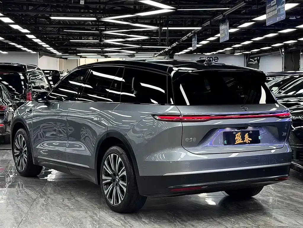 NIO ES8 — фото 10