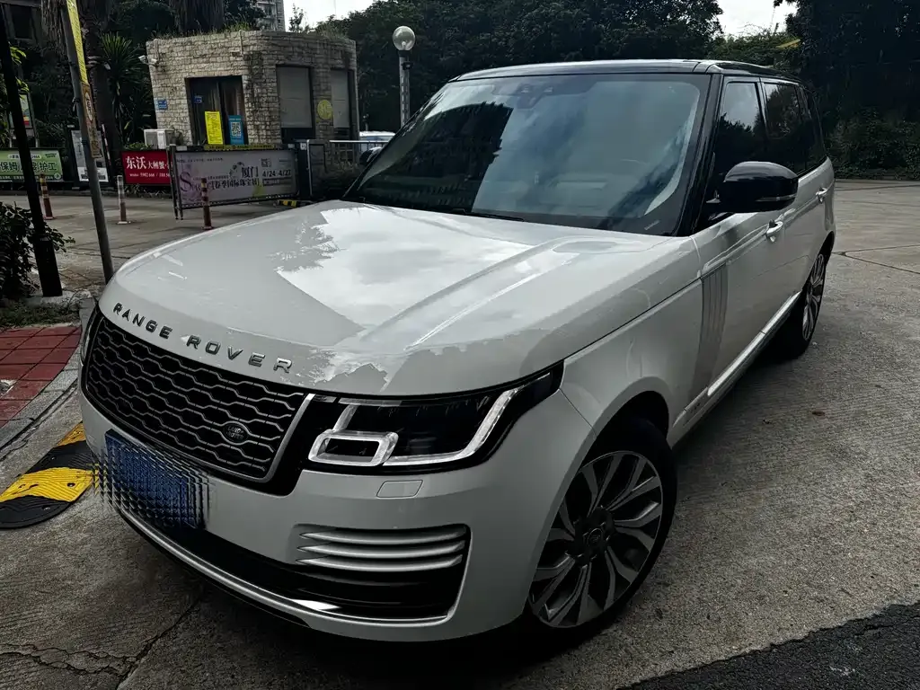 Land Rover Range Rover — фото 1