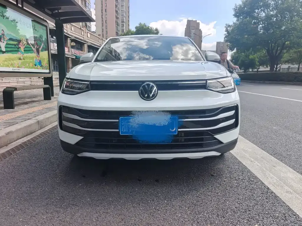 Volkswagen Tharu — фото 5