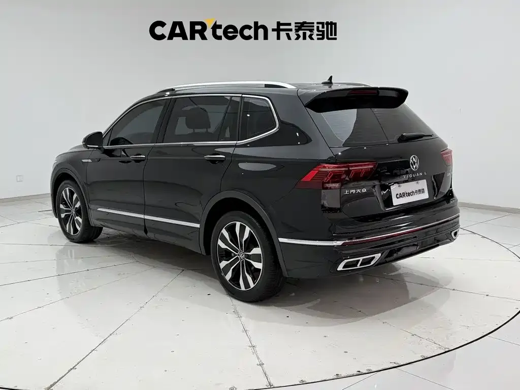 Volkswagen Tiguan L — фото 4
