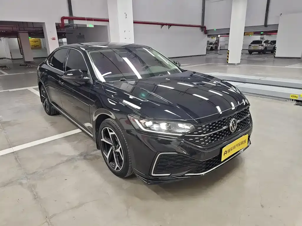 Volkswagen Passat — фото 2