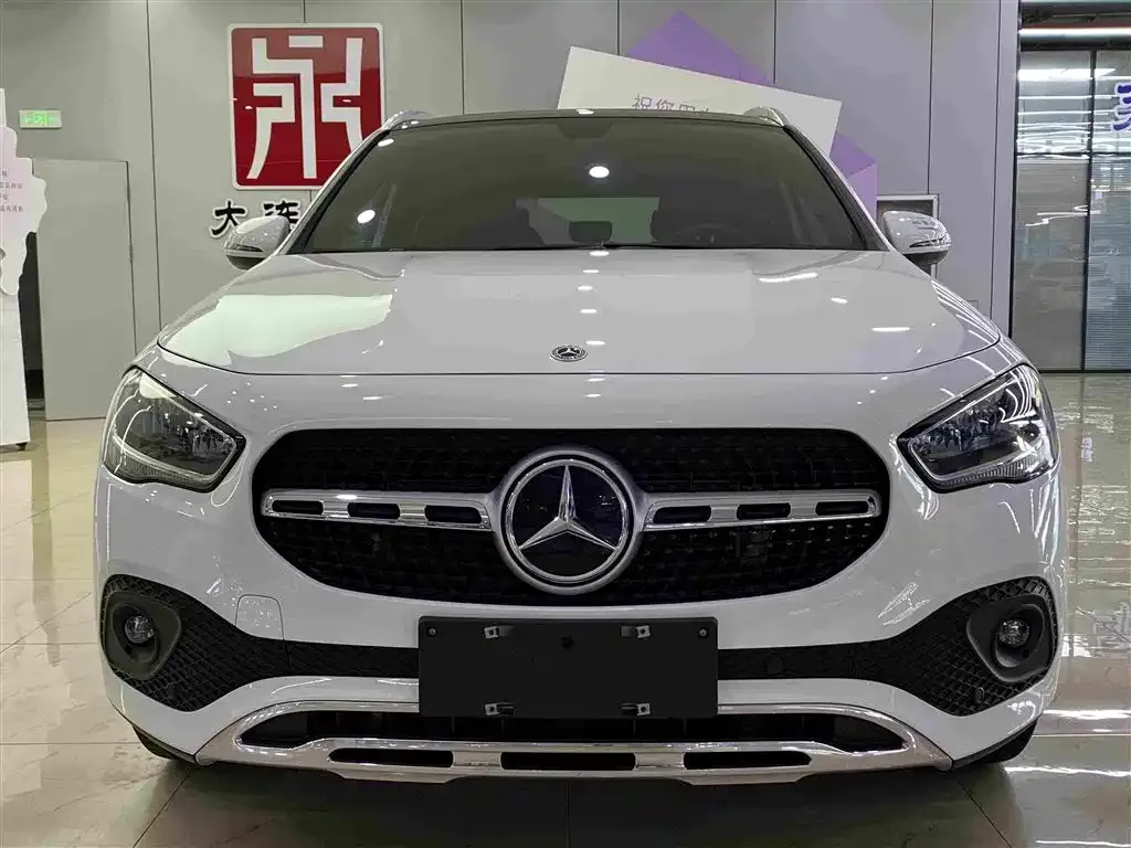 Mercedes-Benz GLA — фото 6