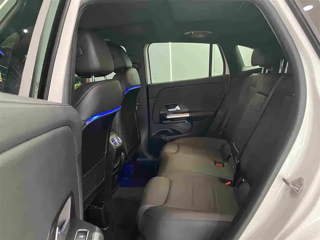 Mercedes-Benz GLA — фото 2