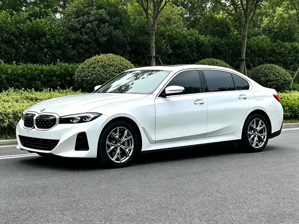 BMW i3 — фото 1