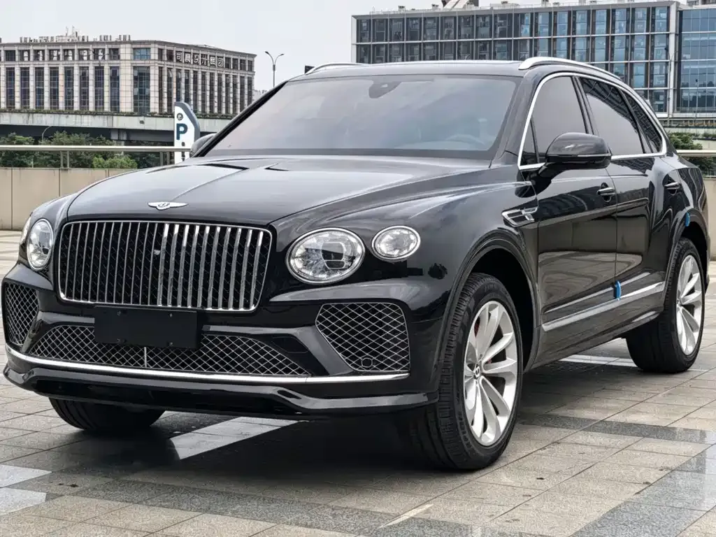 Bentley Bentayga V8 1