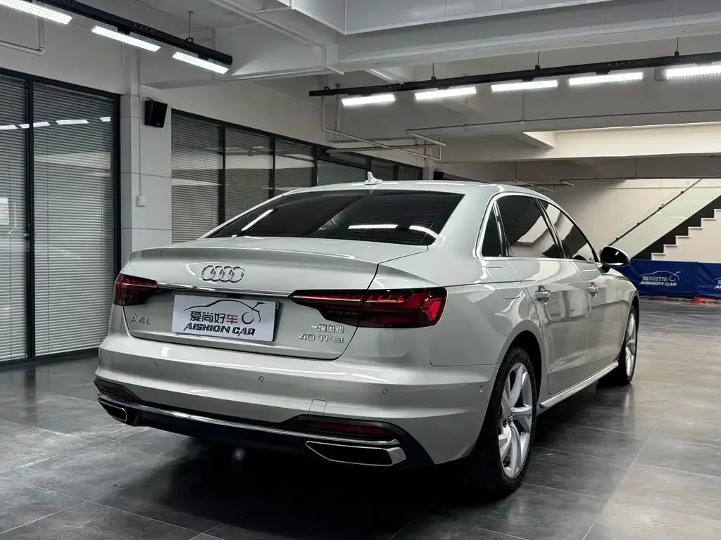 Audi A4L — фото 6