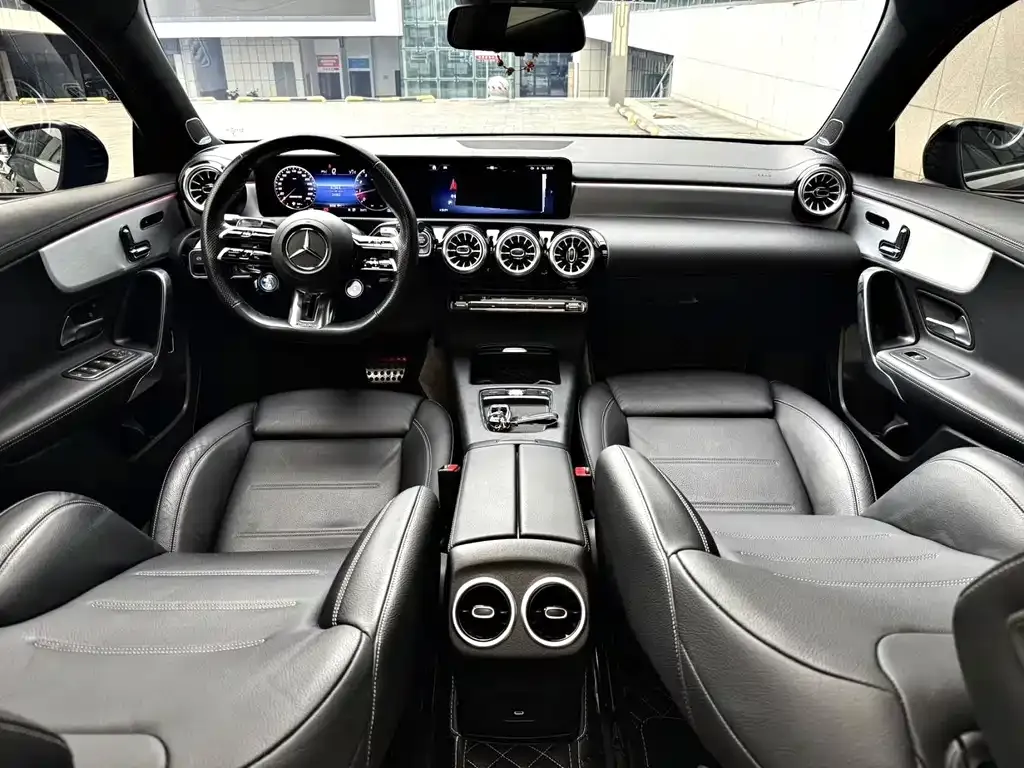 Mercedes-Benz A-Class AMG — фото 5