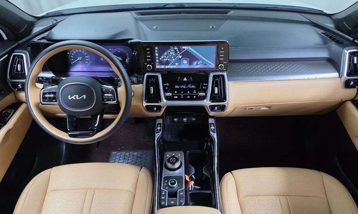 Kia Sorento — фото 8