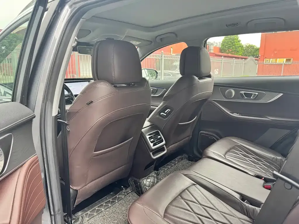 Chery Tiggo 8 PRO — фото 8