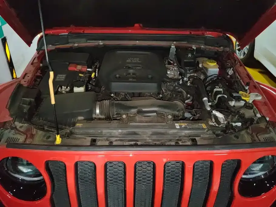 Jeep Wrangler — фото 4