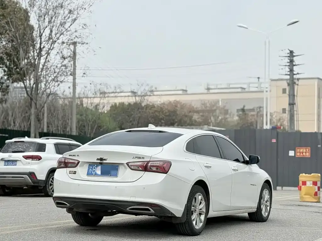 Chevrolet Malibu XL — фото 4