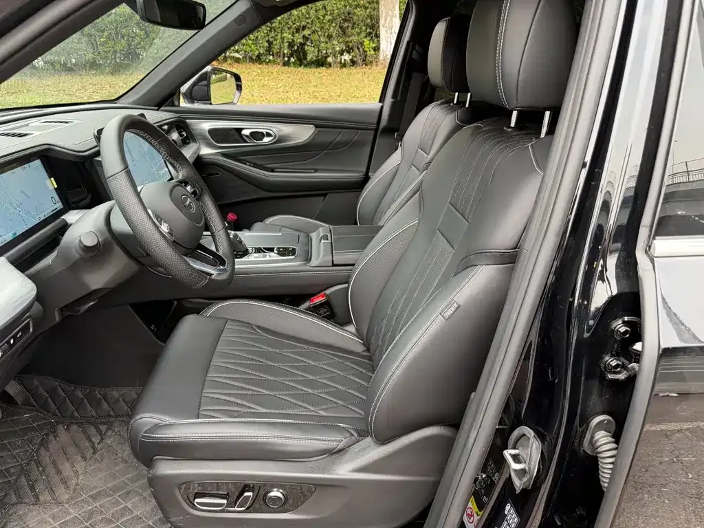 GAC Motor Trumpchi GS8 — фото 4