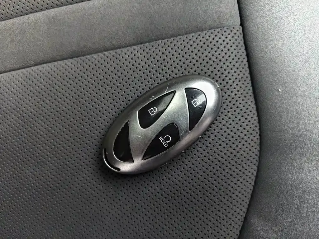 Hyundai Sonata — фото 8