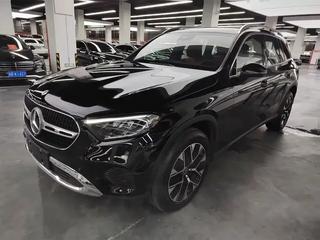 Mercedes-Benz GLC — фото 1