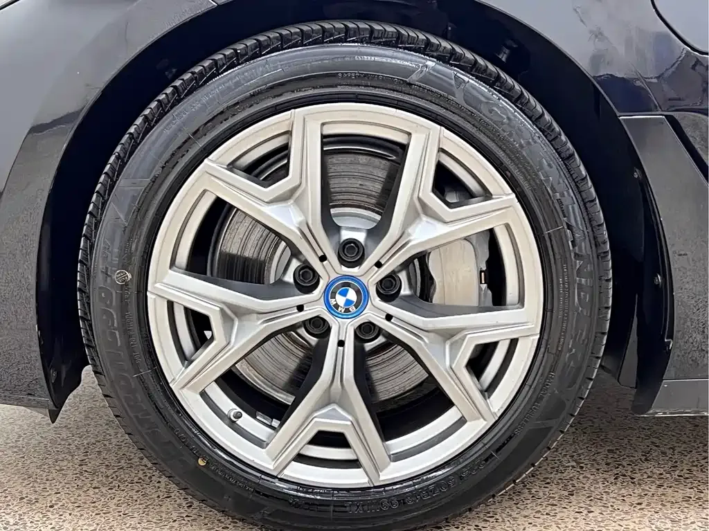 BMW i3 — фото 5