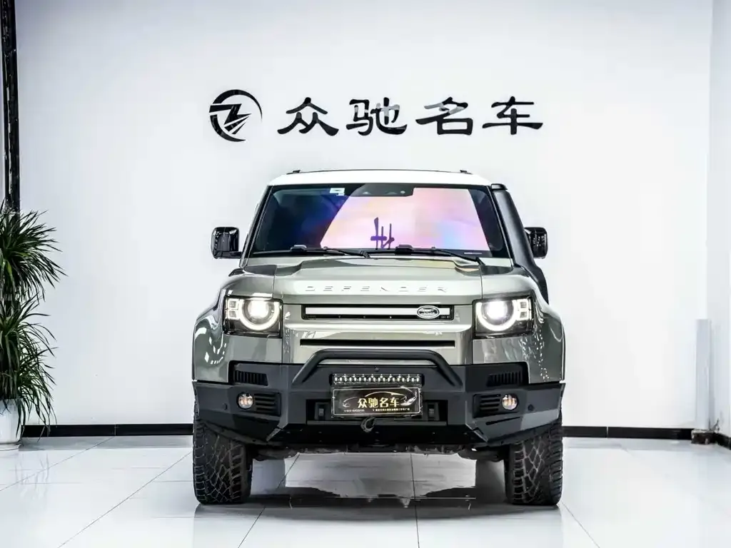 Land Rover Defender — фото 5