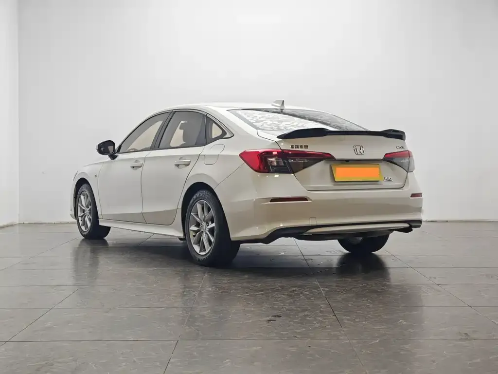 Honda Civic — фото 6