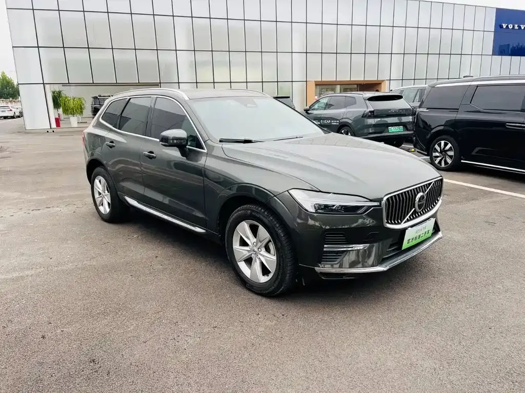 Volvo XC60 — фото 4