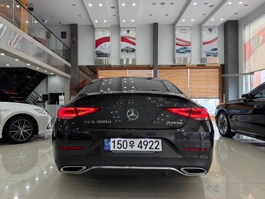 Mercedes-Benz CLS-Class — фото 6