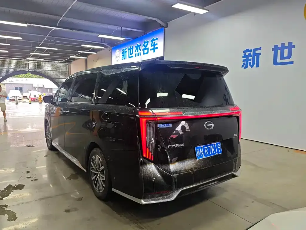 GAC Motor Trumpchi M8 — фото 2