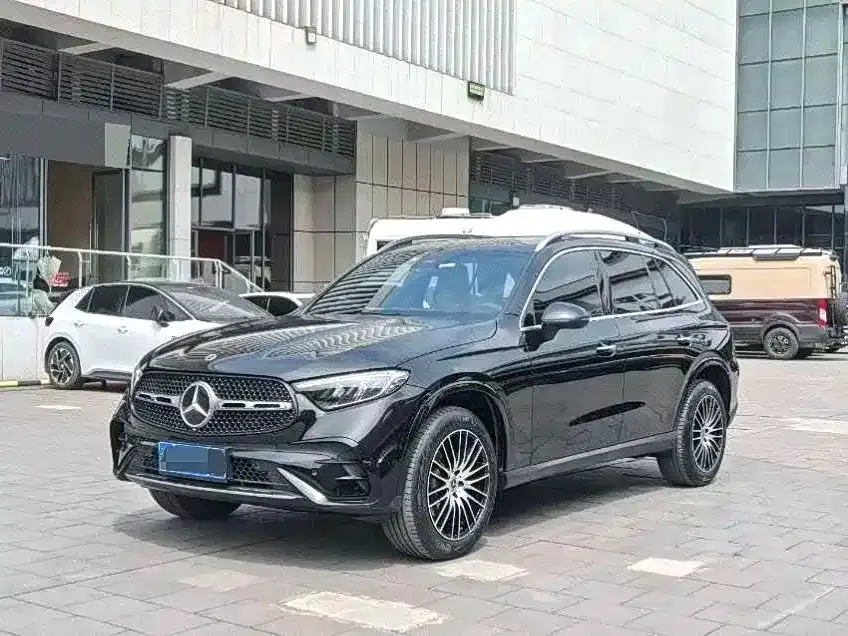 Mercedes-Benz GLC — фото 1