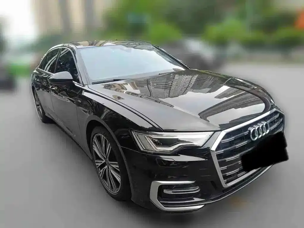 Audi A6L — фото 1
