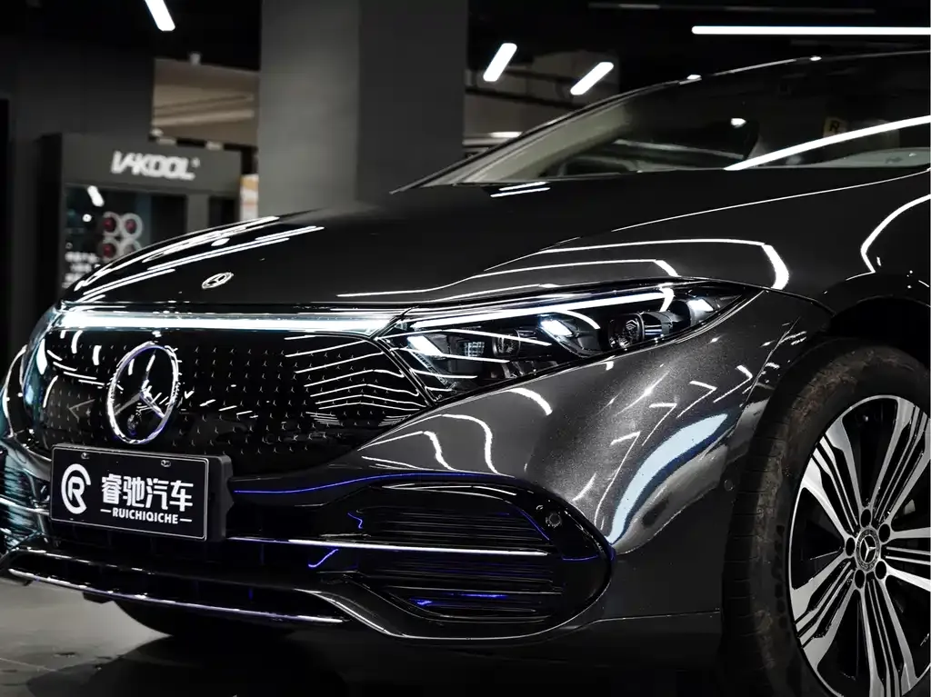 Mercedes-Benz EQS — фото 7