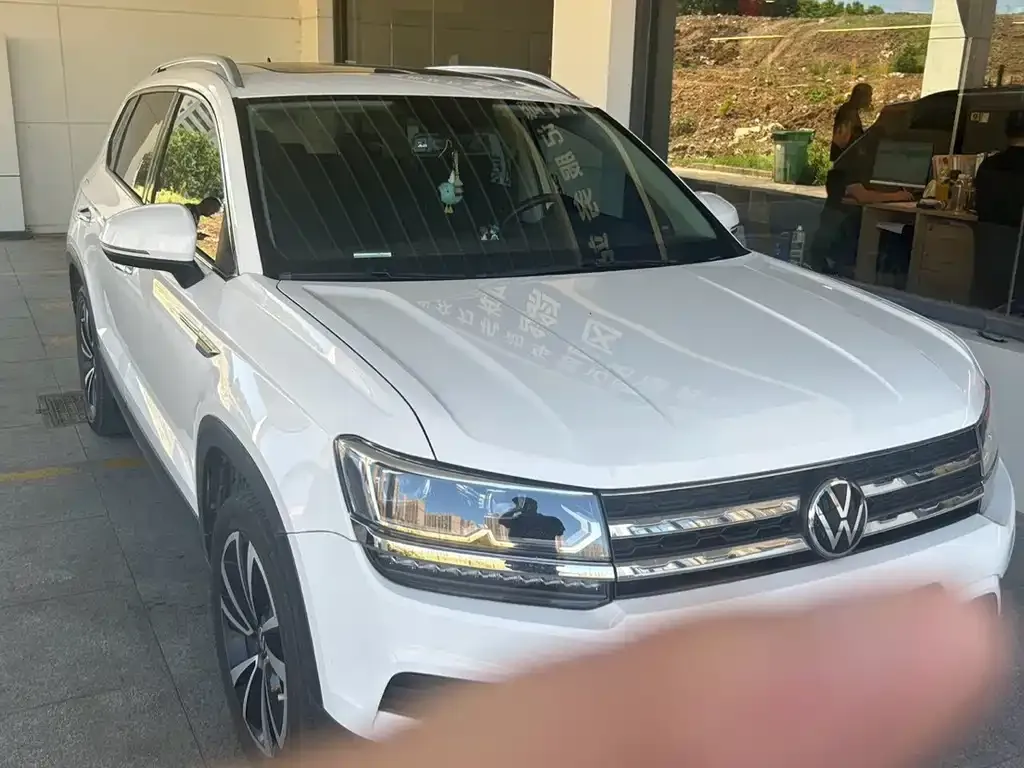 Volkswagen Tharu — фото 5