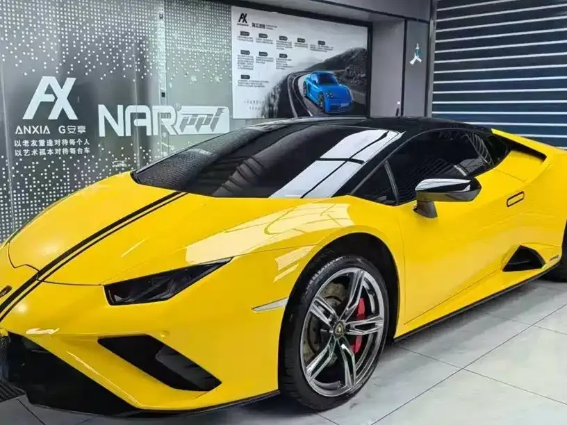Lamborghini Huracan — фото 1