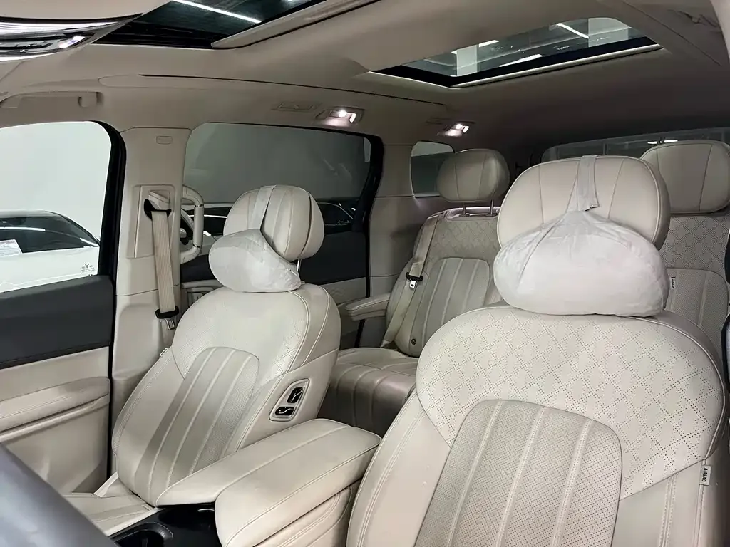 VOYAH Dreamer — фото 6